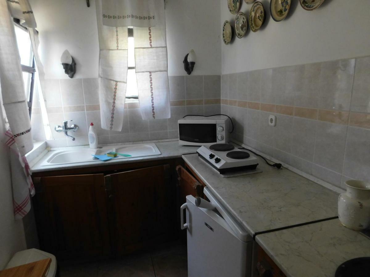 Babamuzeum Kis Apartman Tihany Exterior photo